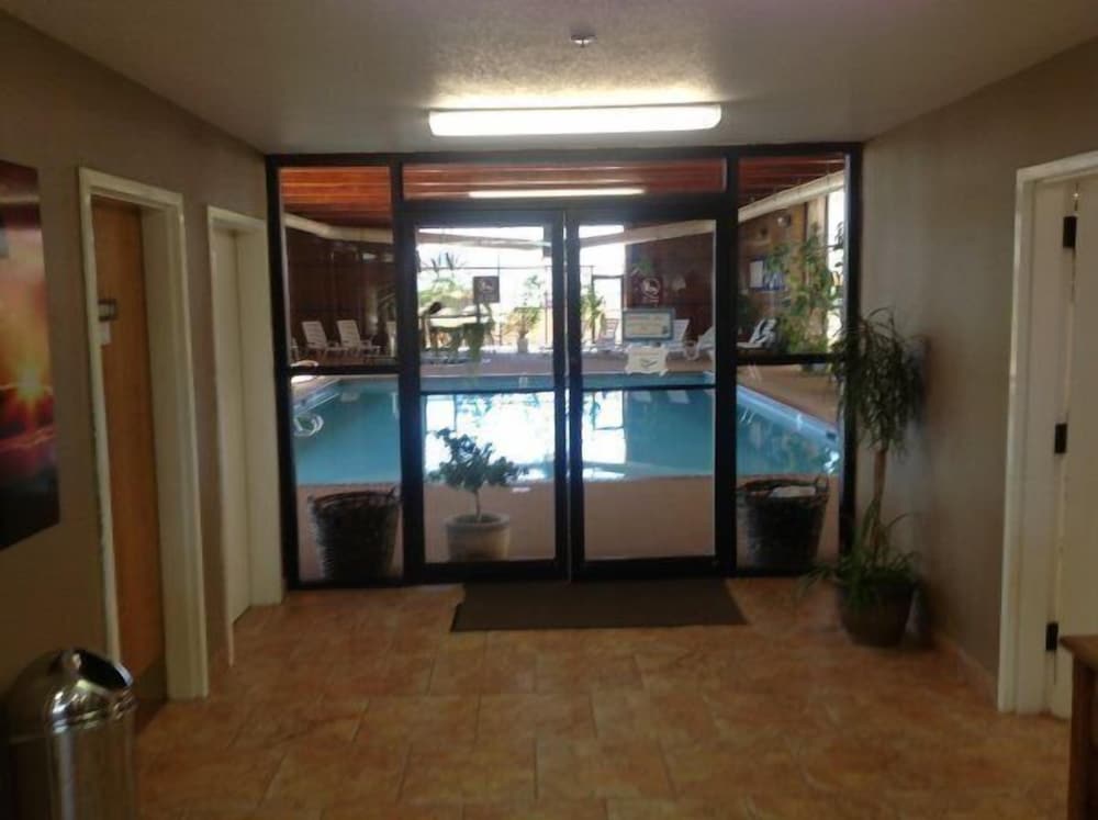 Inn at the Canyons - photo 21