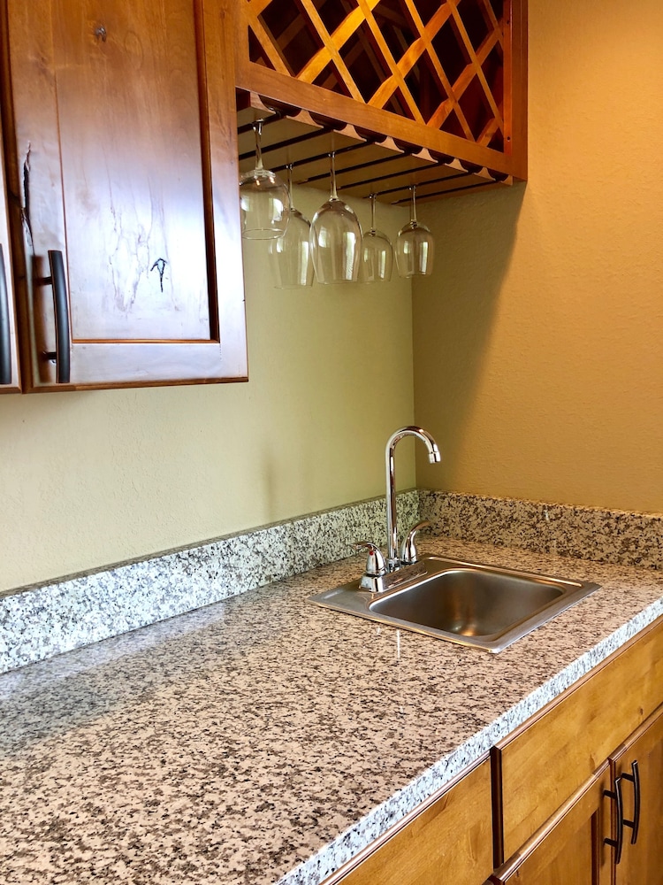 Antlers Resort - photo 15