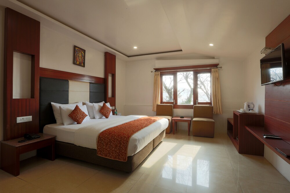 Alps Resort in Dalhousie, India