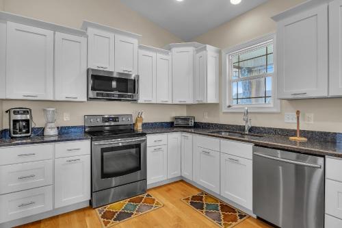 Bonne Mer by Oak Island Accommodations - photo 48