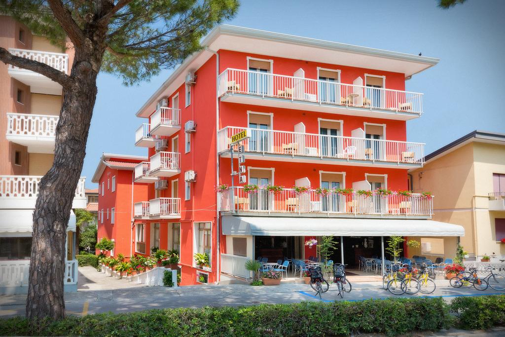 Hotel Etna - carbon neutral hotel in Caorle