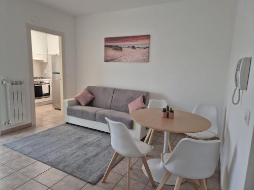 Il Saline Sea Apartment — 4-Star Luxury Hotel in Citta Sant'angelo, Italy