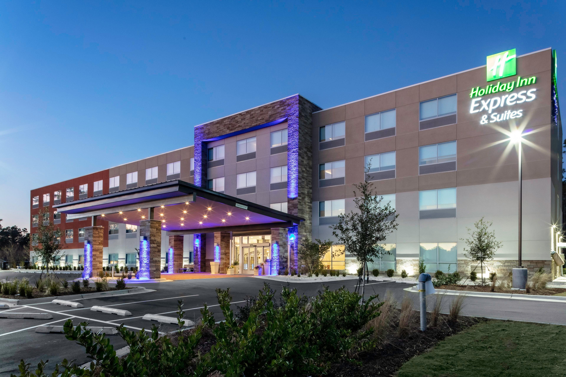 Holiday Inn Express & Suites Wilmington West Medical Park by IHG - photo 8
