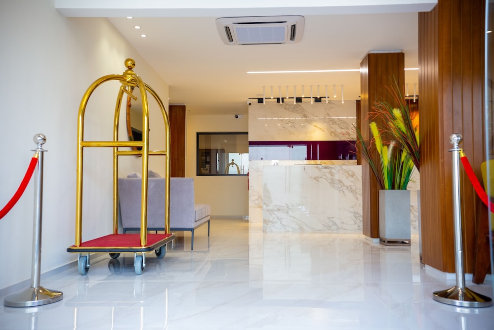 Silver Moon Hotel — Abidjan — photo 4