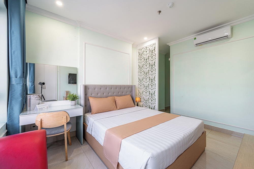 Cozrum Love Hotel Trần Thị Nghỉ