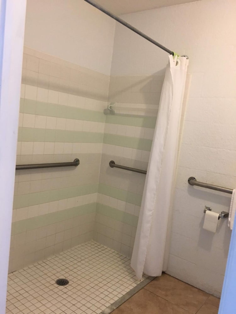 Desoto Motel - photo 19