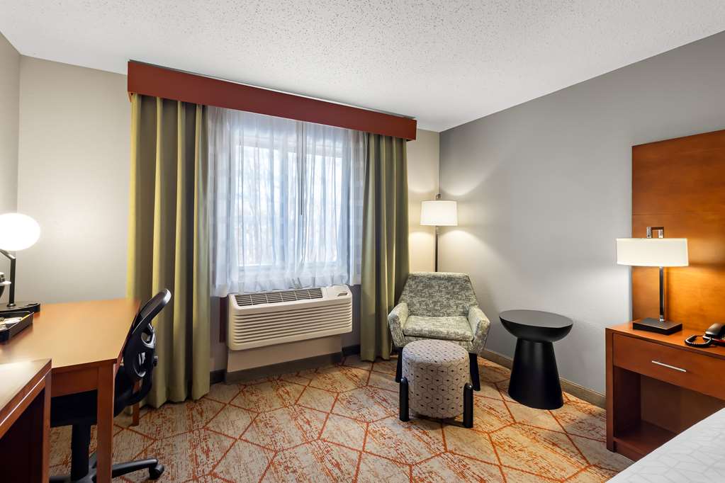 Best Western Fremont Angola I 80 90 Toll Road - photo 16