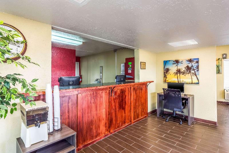 Econo Lodge Idaho Falls - photo 5