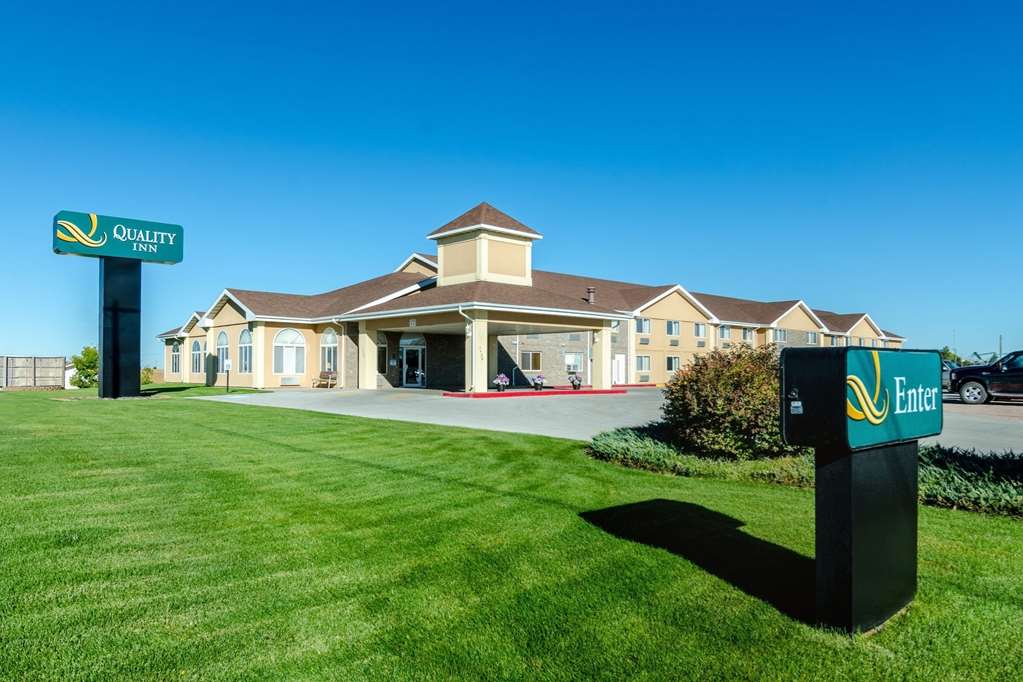 Quality Inn Alliance NE - carbon neutral hotel in Alliance