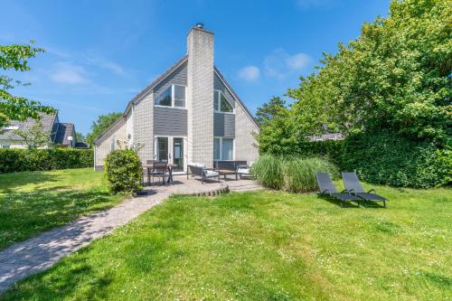 Villapark Kamperfoelie 95 in De Koog, Netherlands