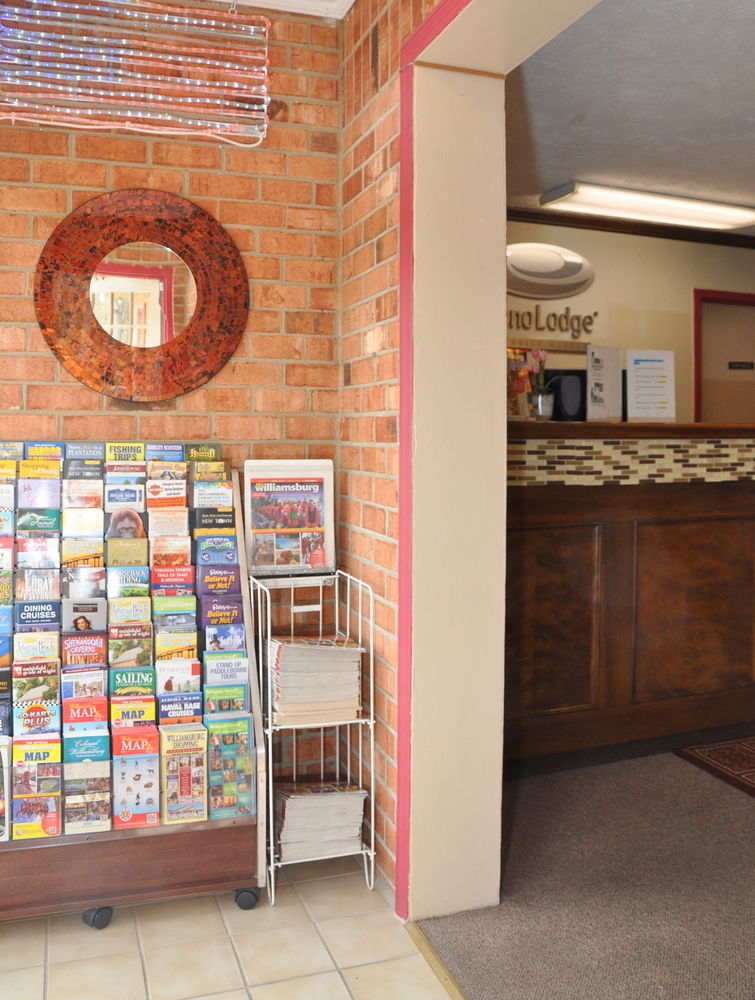 Econo Lodge Colonial - photo 6