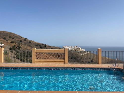 SHR060 Casa con Vistas Espectaculares y Piscina — 4-Star Luxury Hotel in Torrox, Spain