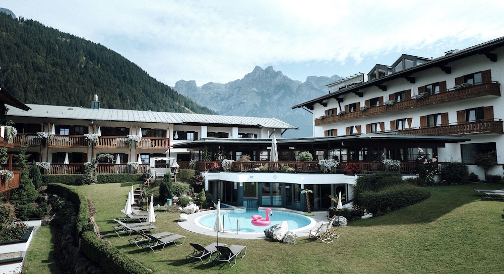Gut Wenghof Family Resort Werfenweng - carbon neutral hotel in Werfenweng