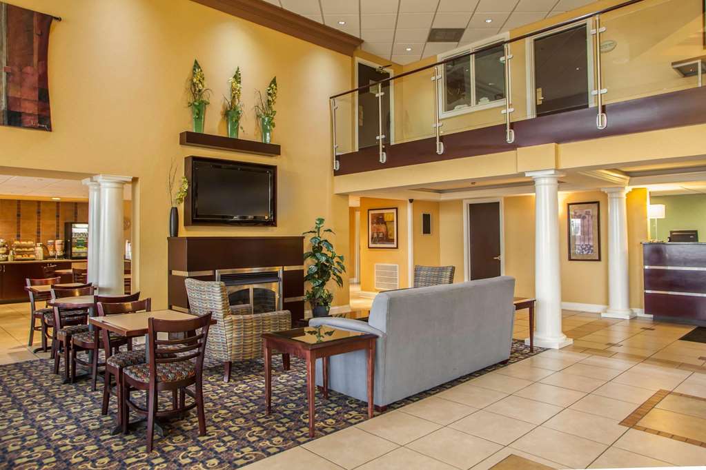 Quality Inn and Suites St Charles West Chicago - photo 7