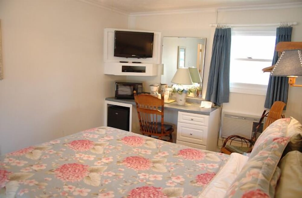 The Homestead Inn - photo 60