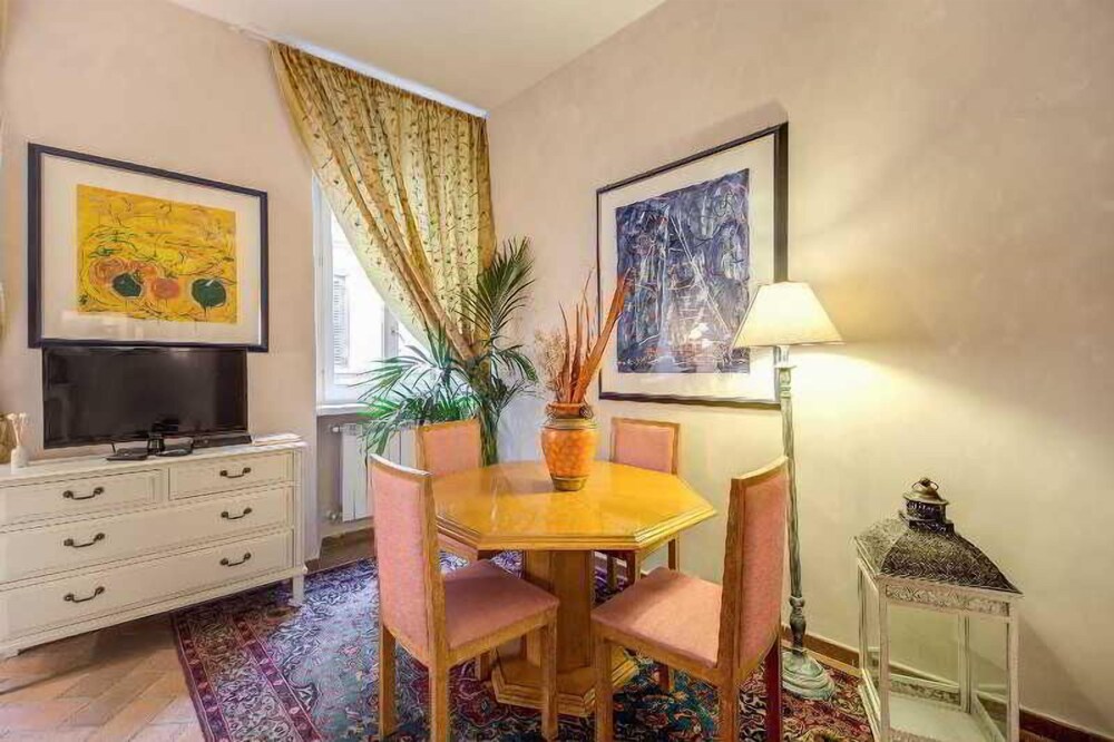 Relais Navona — 4-Star Luxury Hotel in Rome, Italy