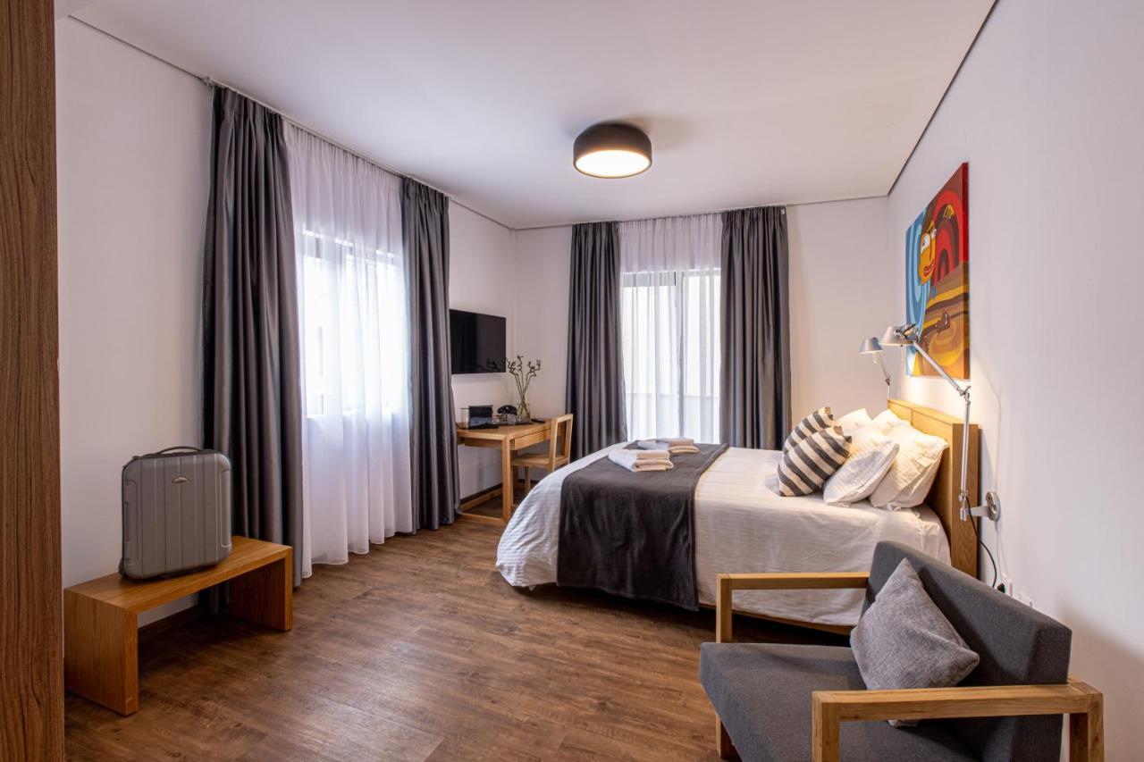 Saint George Hotel Rooms in Komotini, Greece