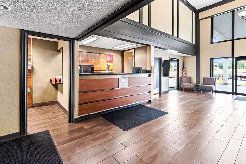 Red Lion Hotel Portland Airport - photo 5