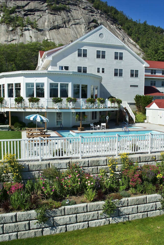 The White Mountain Hotel & Resort - photo 11
