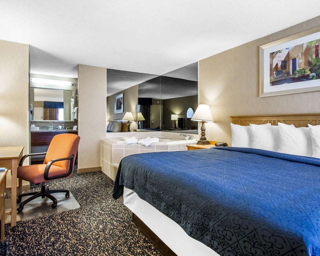 Quality Inn Deming - photo 28