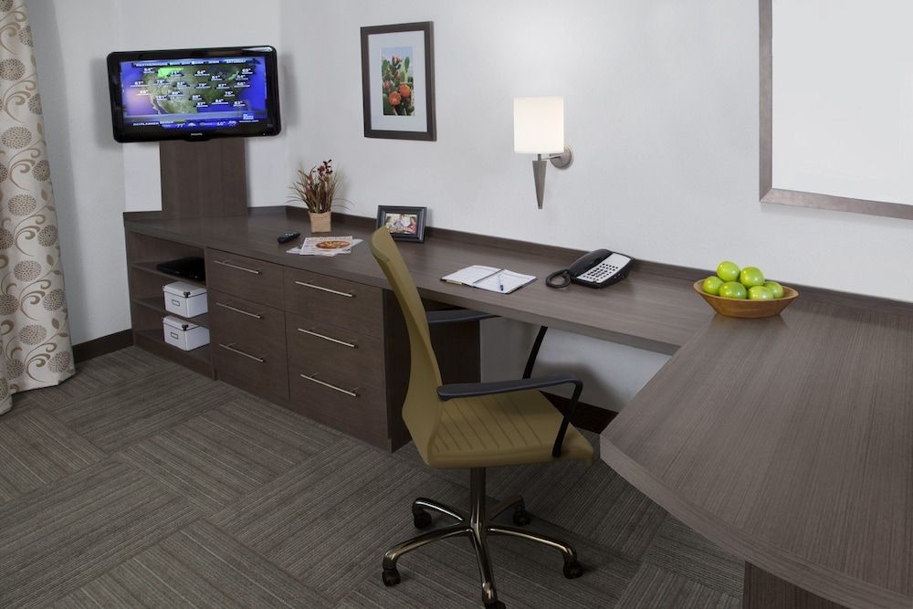 Candlewood Suites Austin Northwest - photo 4