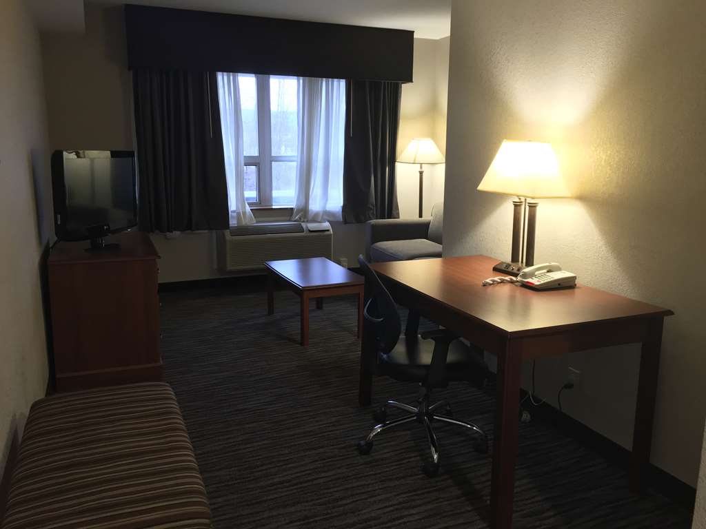 Best Western Gateway Adirondack Inn - photo 18