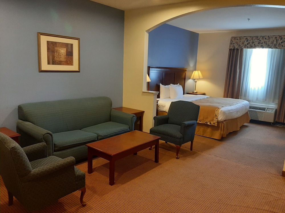 The Regal Hotel - photo 21