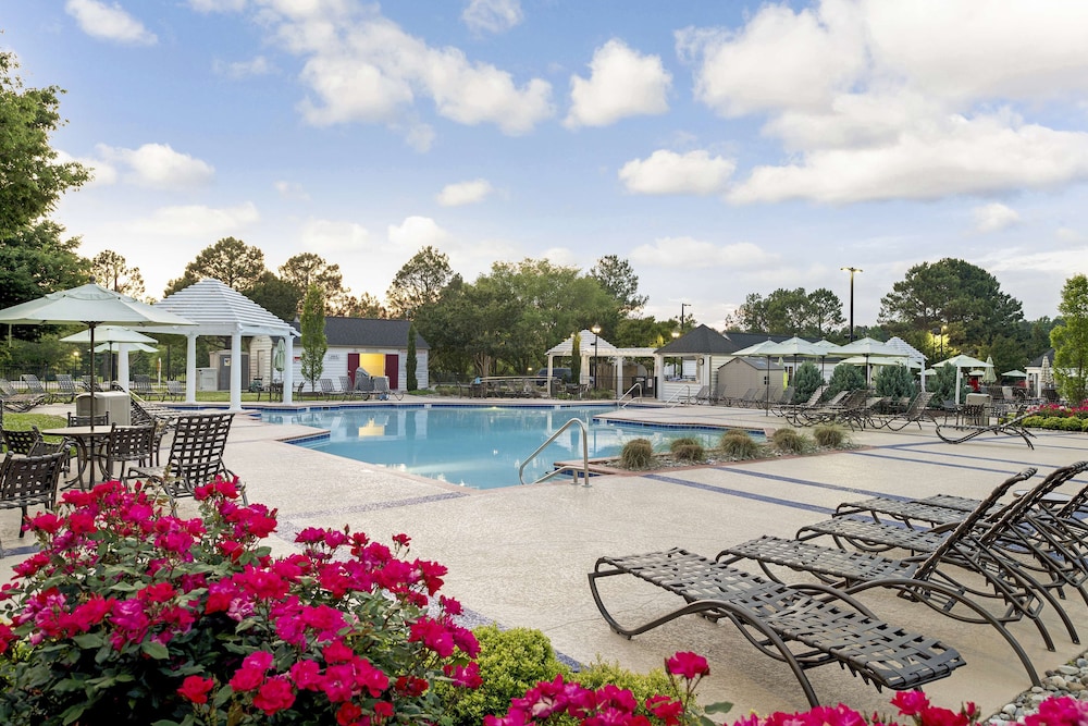 Hilton Vacation Club The Historic Powhatan Williamsburg in Williamsburg, United States