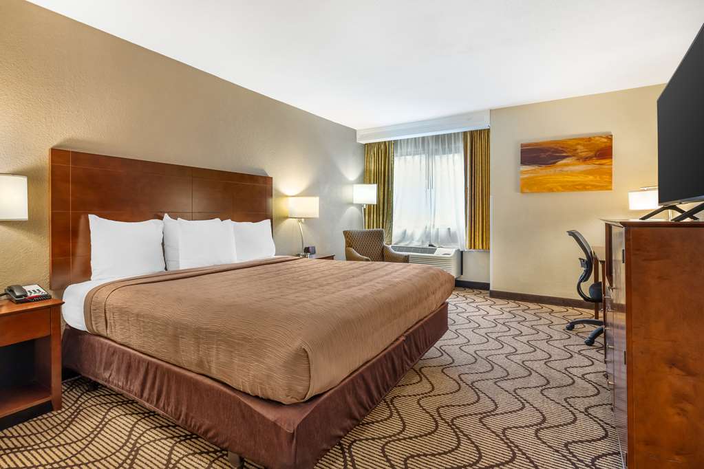 Best Western John Muir Inn - photo 34