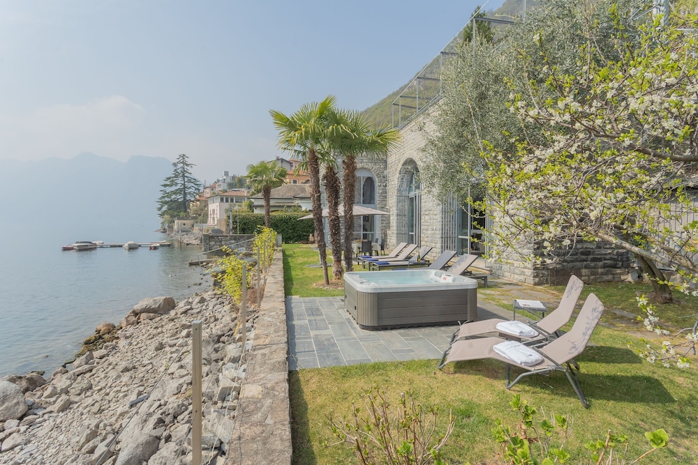 Villa Sasso on Lake Como by Rent All Como — 4-Star Luxury Hotel in Sala Comacina, Italy