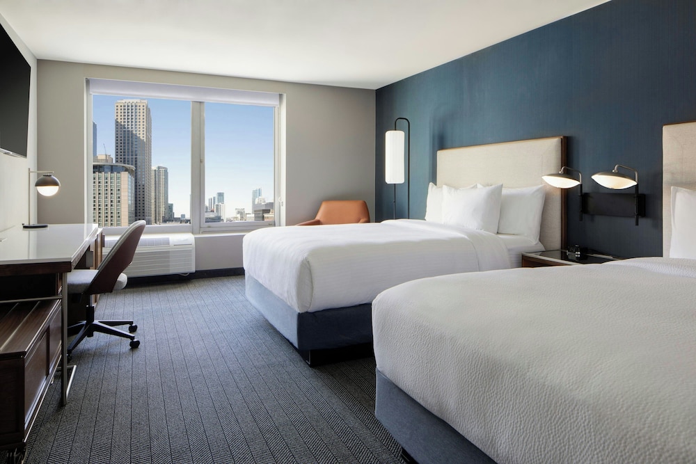 Courtyard by Marriott Chicago Downtown River North - photo 8