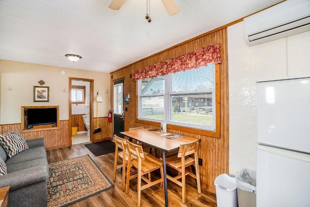 Pleasant Valley Resort - photo 12