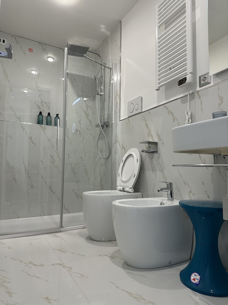 St.Peter's Moon — 4-Star Luxury Hotel in Rome, Italy