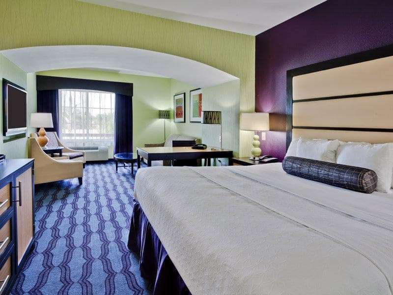 La Quinta Inn & Suites by Wyndham Hinesville Fort Stewart - photo 15