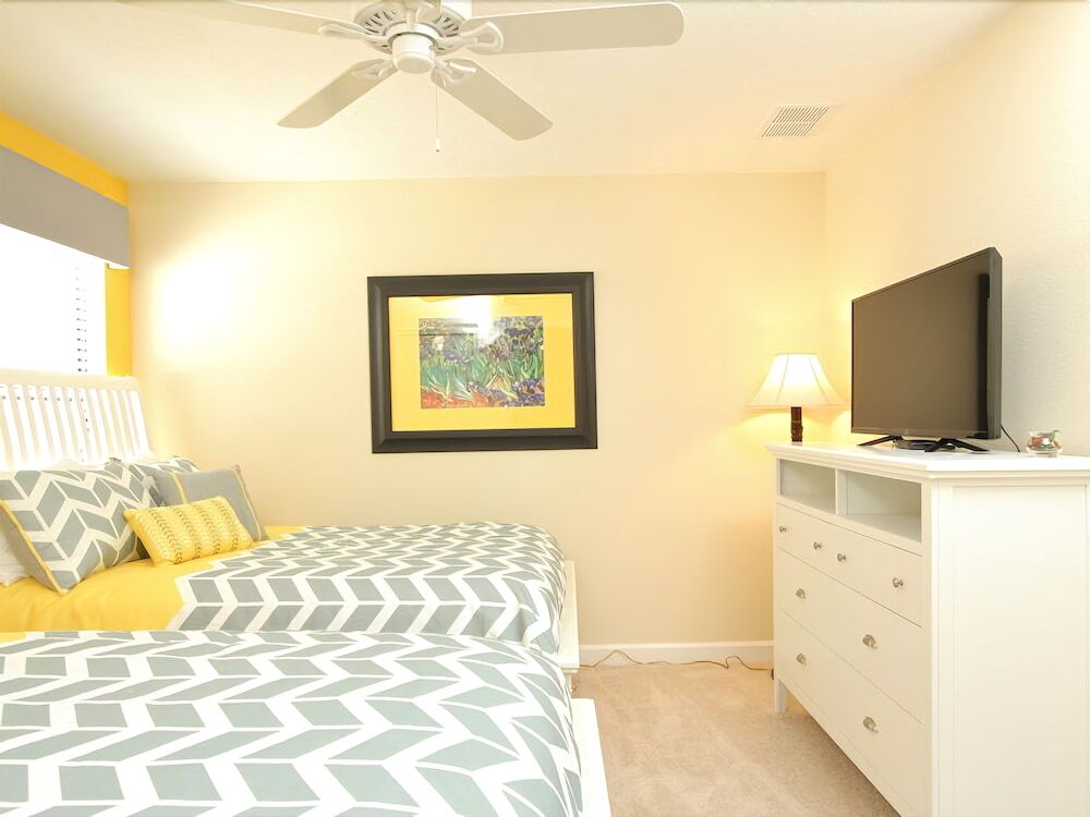 Champions Gate 1421 Nine Bedroom Villa with Private Pool — 4-Star Luxury Hotel in Davenport, United States