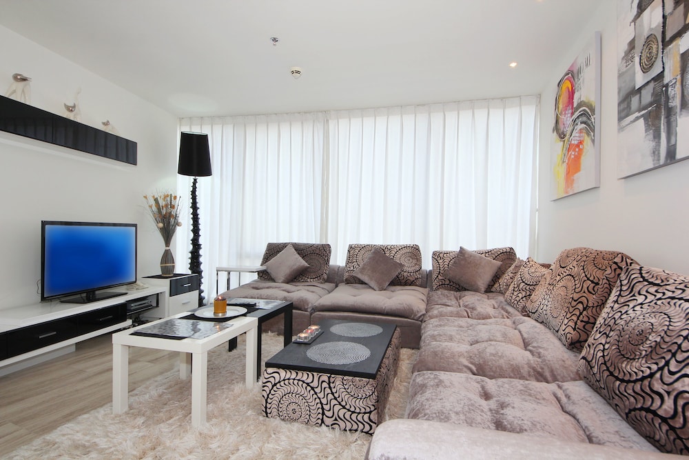 Shh D1 Tower - last minute hotel in Dubai