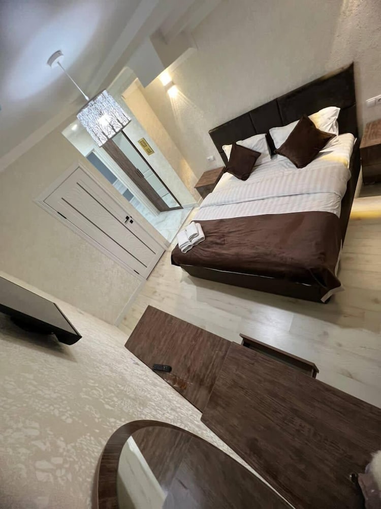 Bay Ali Hotel in Osh, Kyrgyzstan