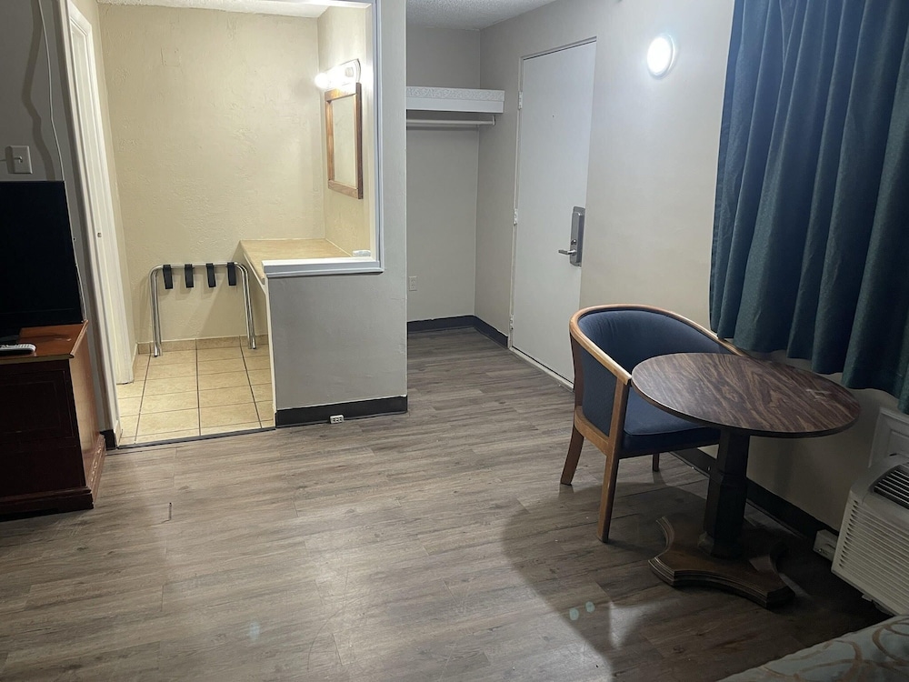 Safari Motel - photo 39