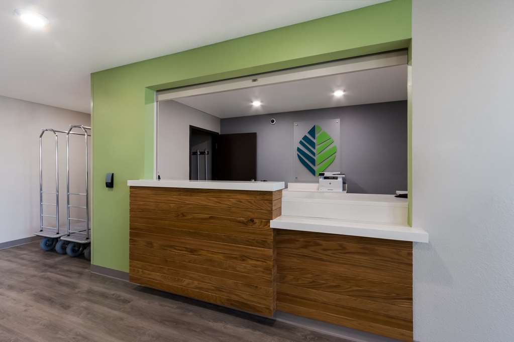 Woodspring Suites Chandler Airport - photo 6