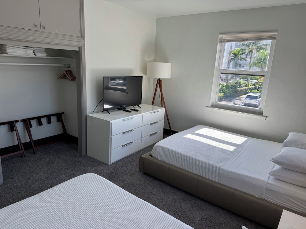 Rolo Beach Hotel - photo 44