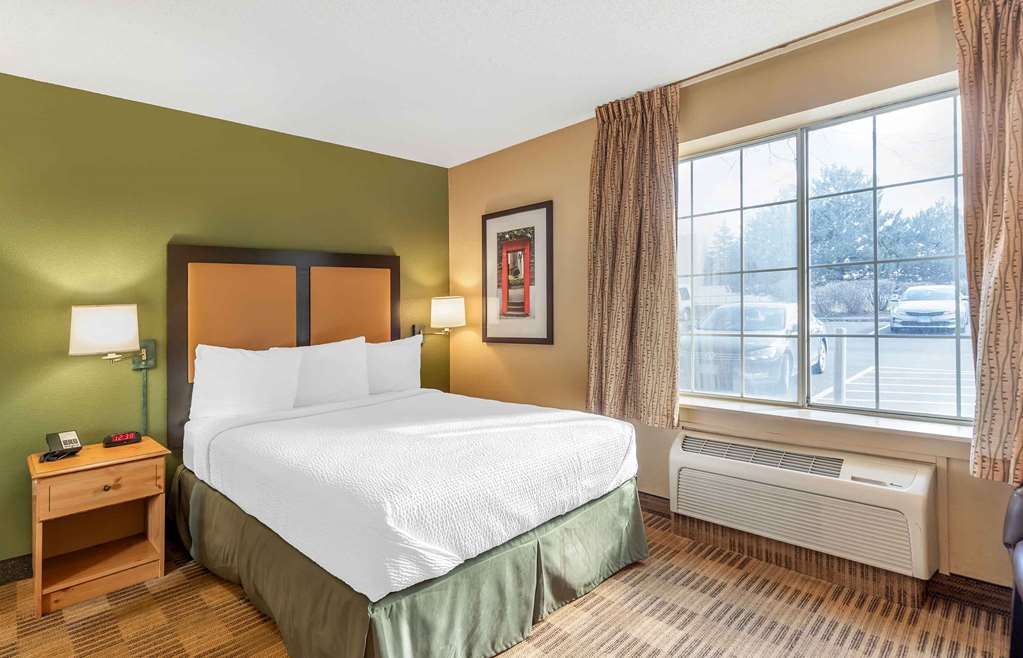 Extended Stay America Chicago Westmont Oak Brook - photo 21