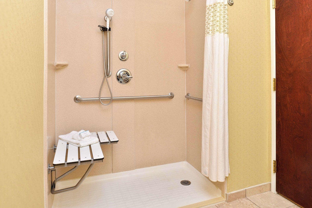 Hampton Inn & Suites Dayton Vandalia - photo 33