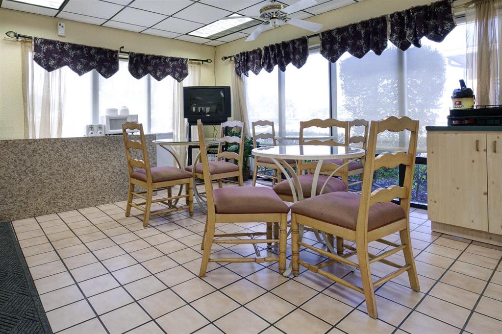 Americas Best Value Inn Florida Turnpike & I 95 - photo 14