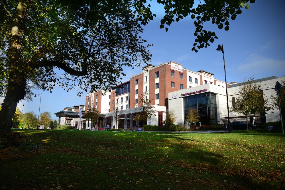 Crowne Plaza Dublin Airport by IHG — 4-Star Luxury Hotel in Dublin, Republic of Ireland