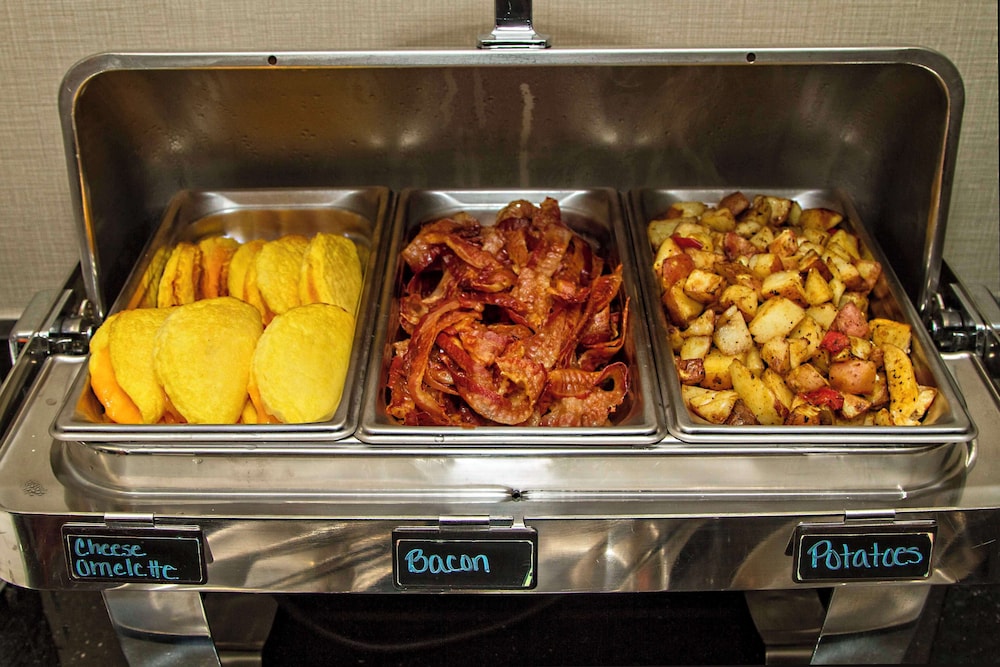 Hampton Inn Orlando Maingate South - photo 21