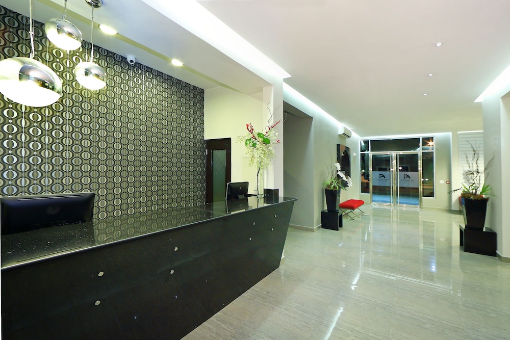 Aranjuez Hotel & Suites — David — photo 5