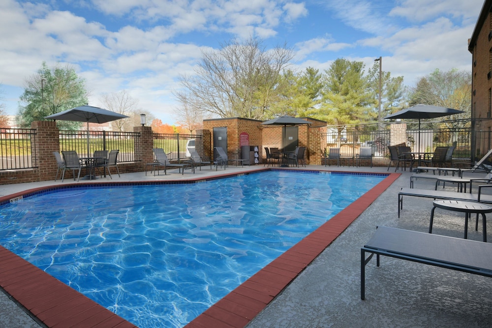 Fairfield Inn & Suites by Marriott Pottstown Limerick - photo 19