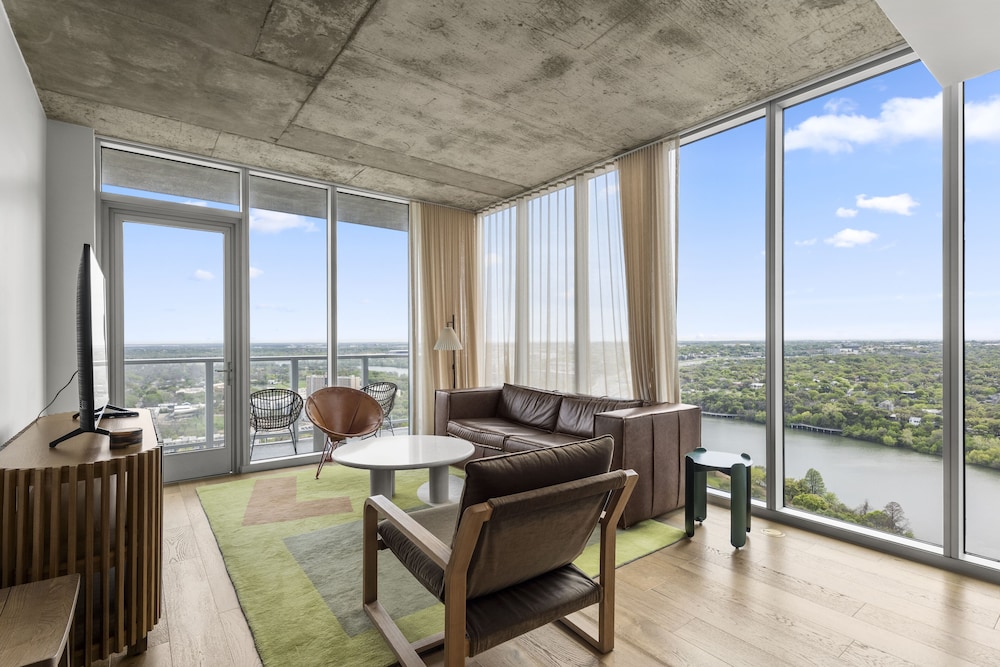 Austin Condo Hotel - photo 542
