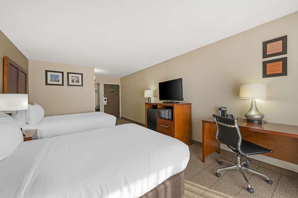Comfort Inn & Suites Indianapolis Northwest College Park - photo 23