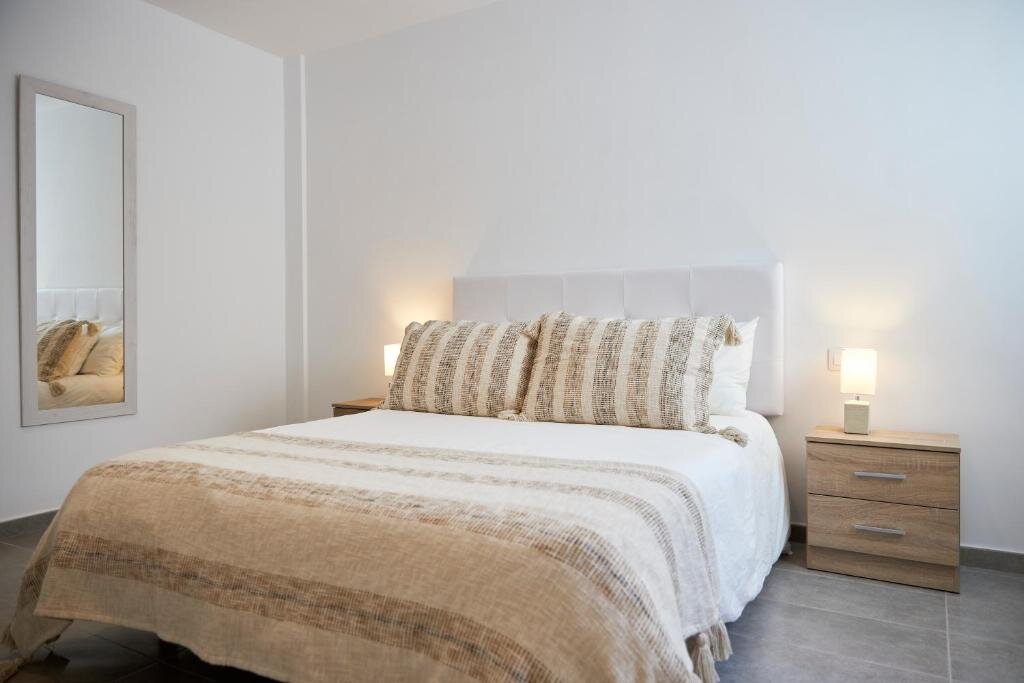 Medano Suites II — 4-Star Luxury Hotel in Granadilla De Abona, Spain